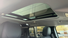 Land Rover Defender 3.0 D250 X-Dynamic SE 110 5dr Auto Diesel Estate